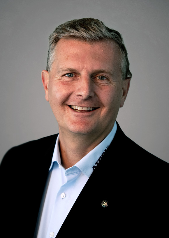 Rainer Siegle - Member of the management responsible for Sales International